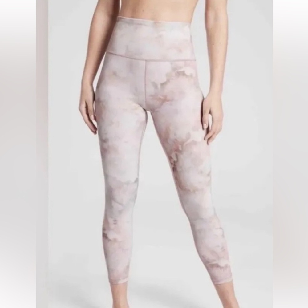 Athleta Elation Snow Dye leggings and sports bra. Rosario Pink. Size Medium